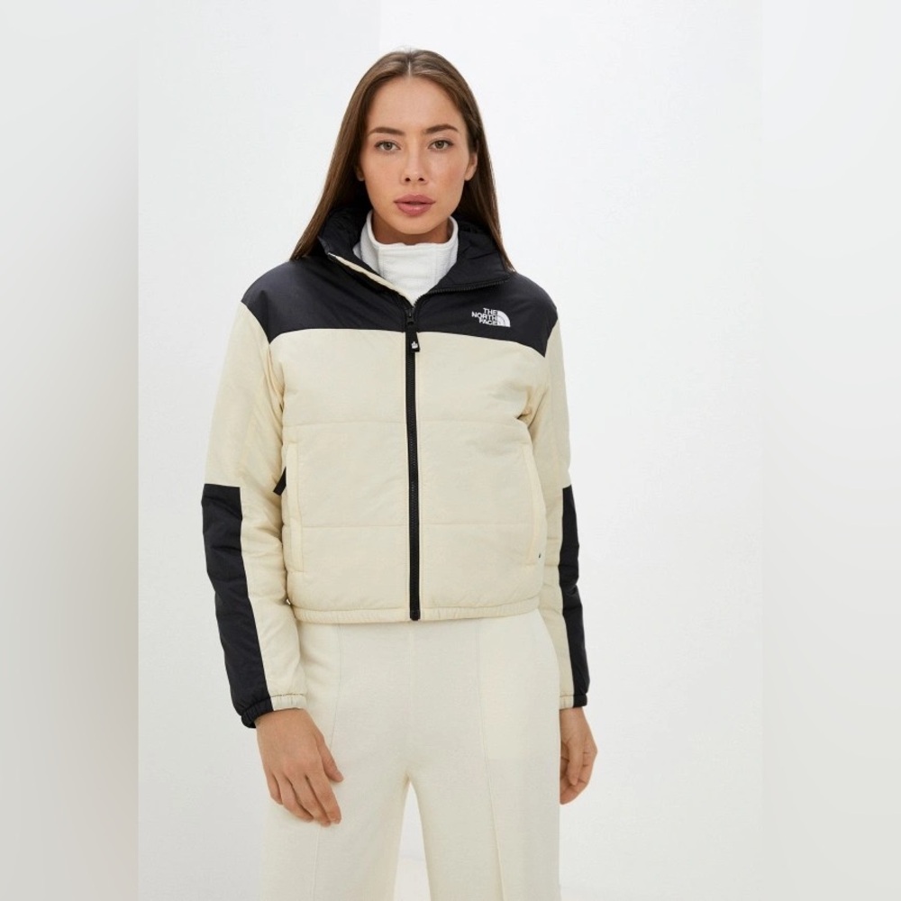 The North Face Gosei puffer jacket in beige